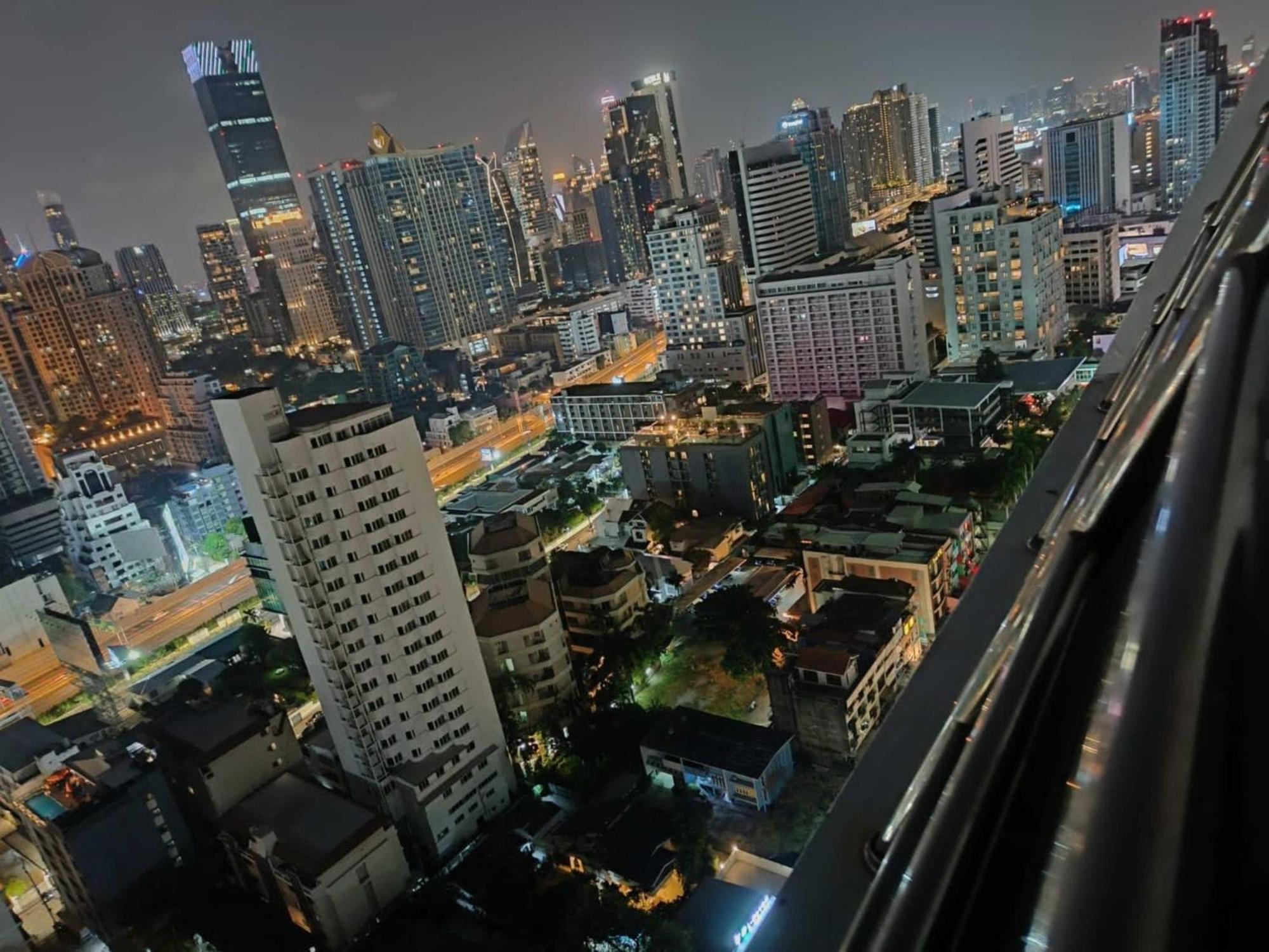 Omni Tower Sukhumvit Soi 4 Direct Banguecoque Exterior foto