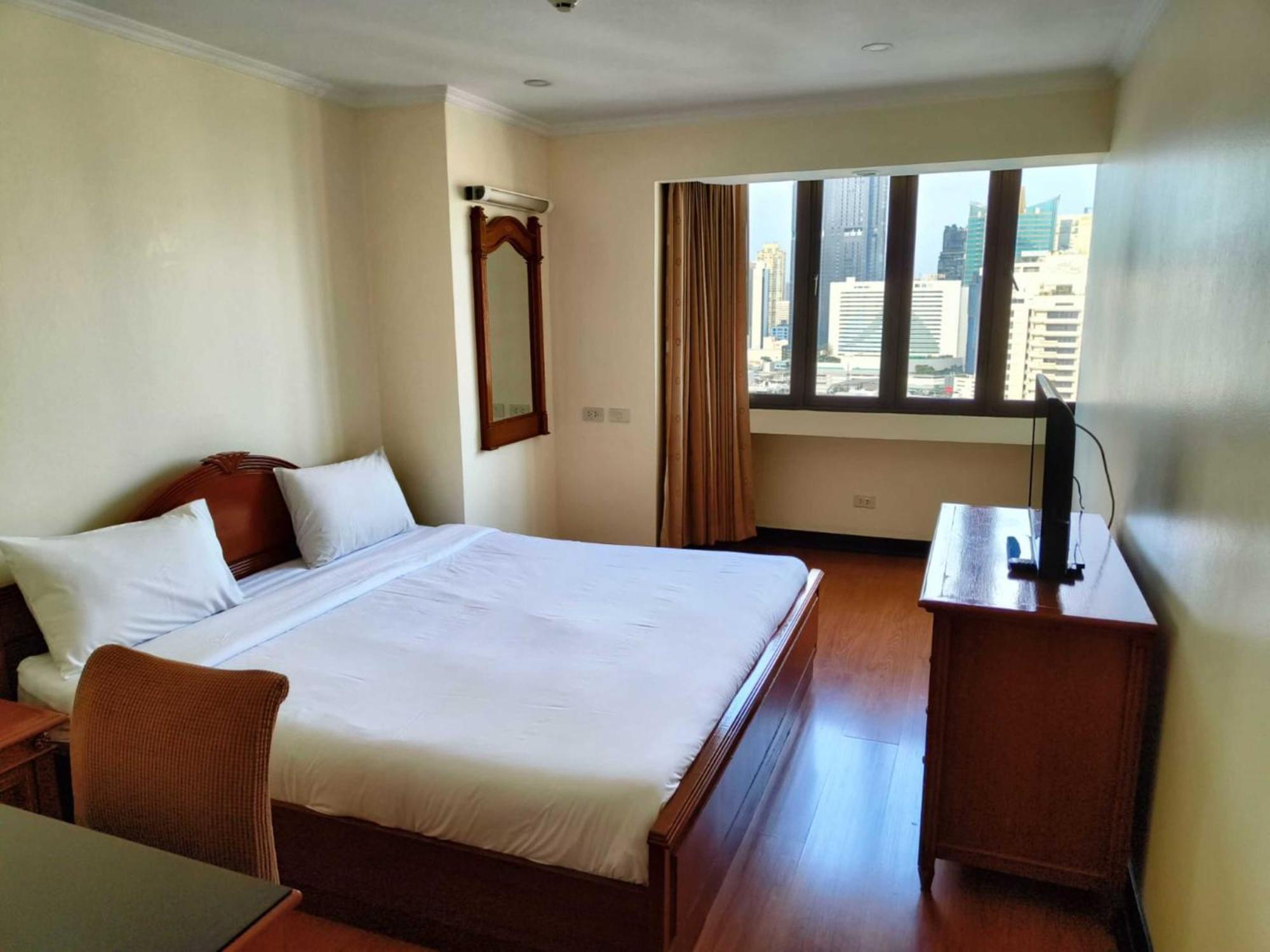 Omni Tower Sukhumvit Soi 4 Direct Banguecoque Exterior foto